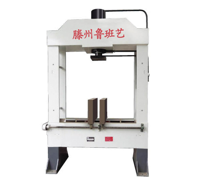 龍門式液壓機